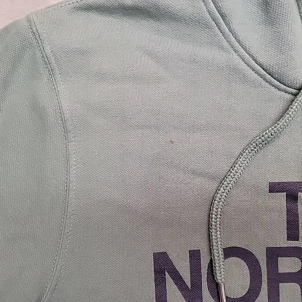 North Face Hoodie Mens Medium Green Camo Logo Front Hooded Pullover Sweatshirt